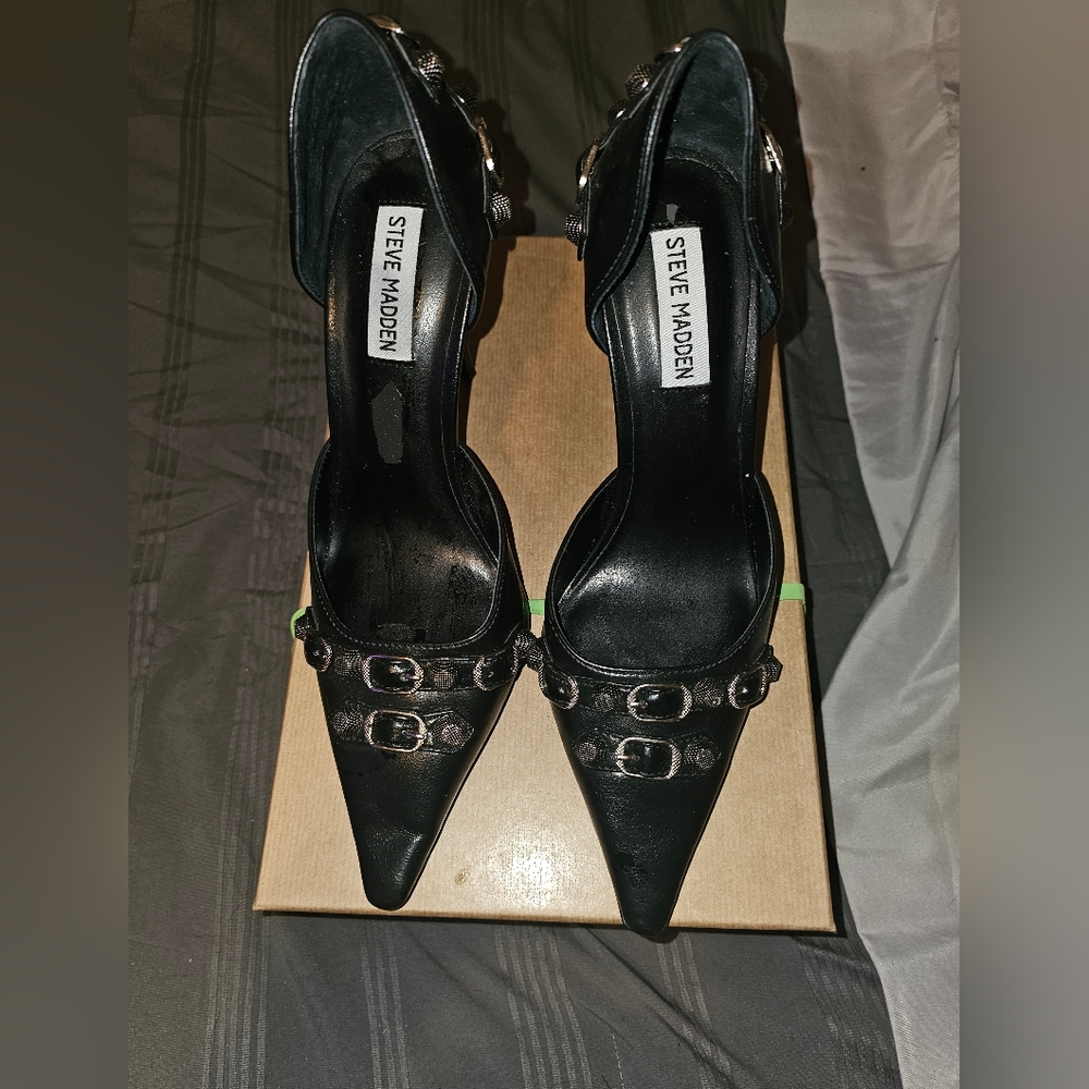 Steve Madden Dali Black Buckle Heels